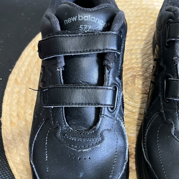 New balance 577 Leather Sneakers Size 9.5 - Picture 3 of 10